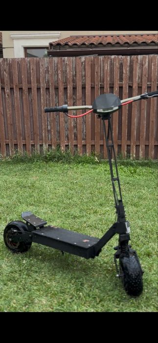 Trotineta Kukrin g4  electric