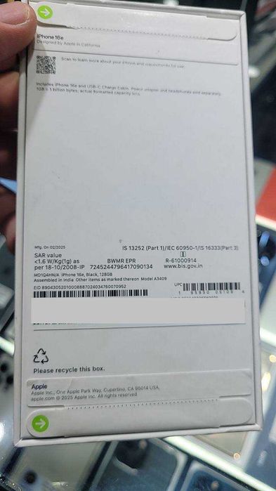 iPhone 16 e Black 128GB