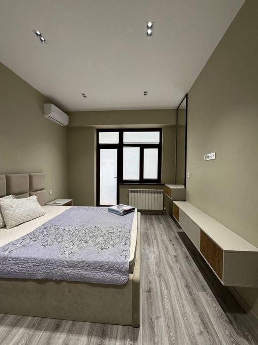 Сдаётся 3 комнатна на максима горького