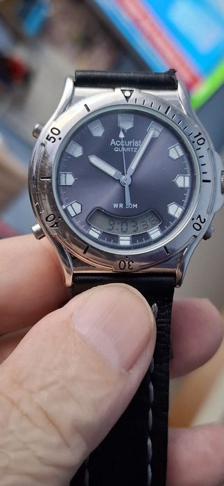 ACURIST ceas de mînă bărbătesc cu baterie și curea din piele.