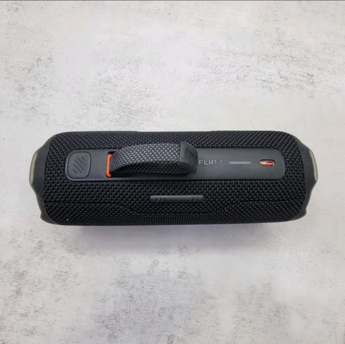 Jbl Flip 7 Black - ЧИСТО НОВА