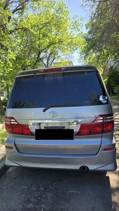 Toyota Alphard 2005 г.в.