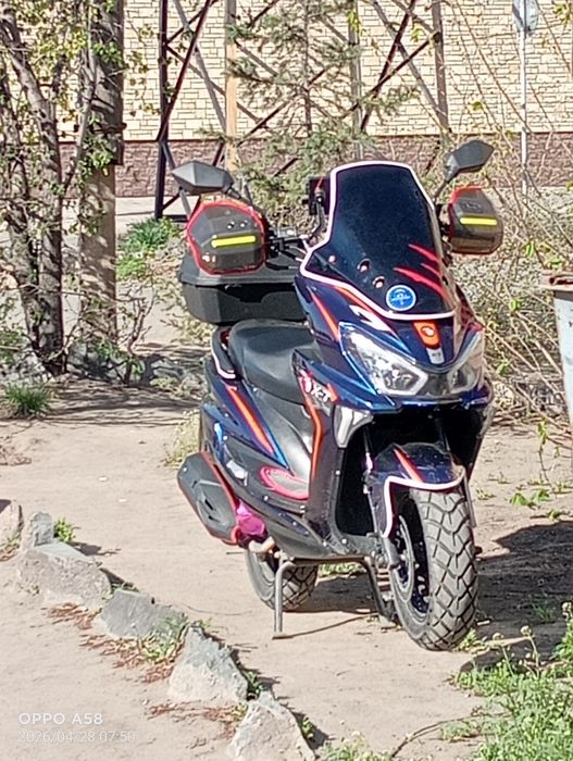 Продам скутер Макс х-7