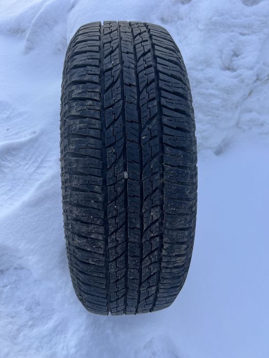 Yokohama A/T Geolandar 225/65/17