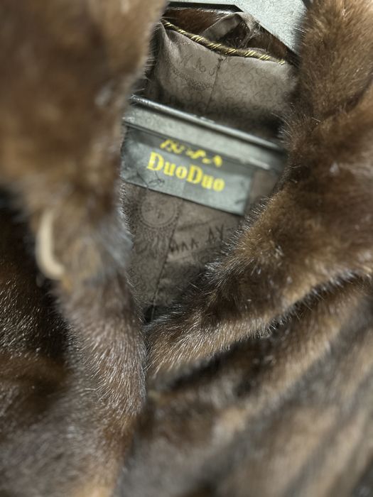 Шуба с чехолом почти новая