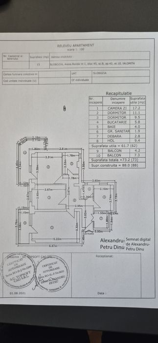 Vând apartament cu  3 camere