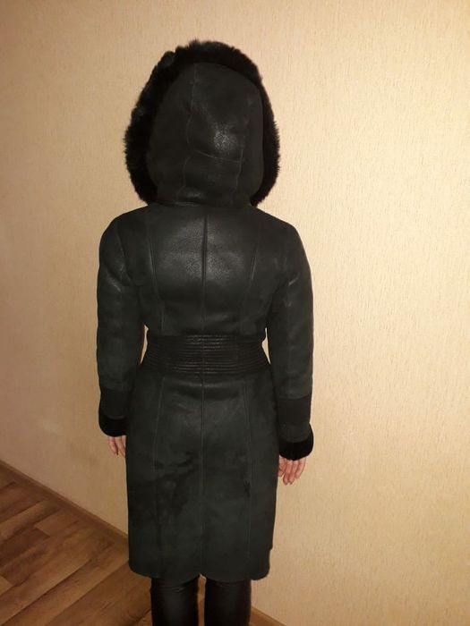 Женская дубленка , натуральная