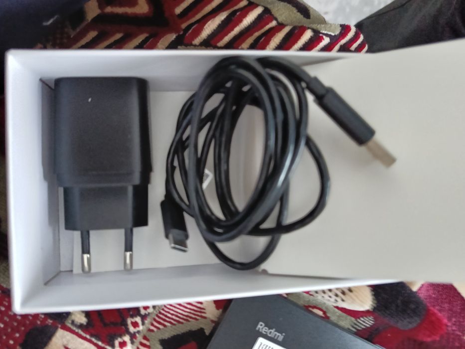 Телефон и прочие товары