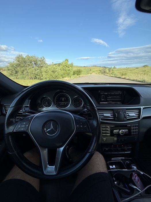 Vand Mercedes Benz E Class W212 e300 hybrid