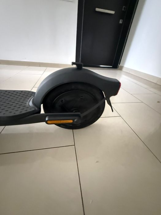 Vand  Trotineta Electrica Kick Scooter F2