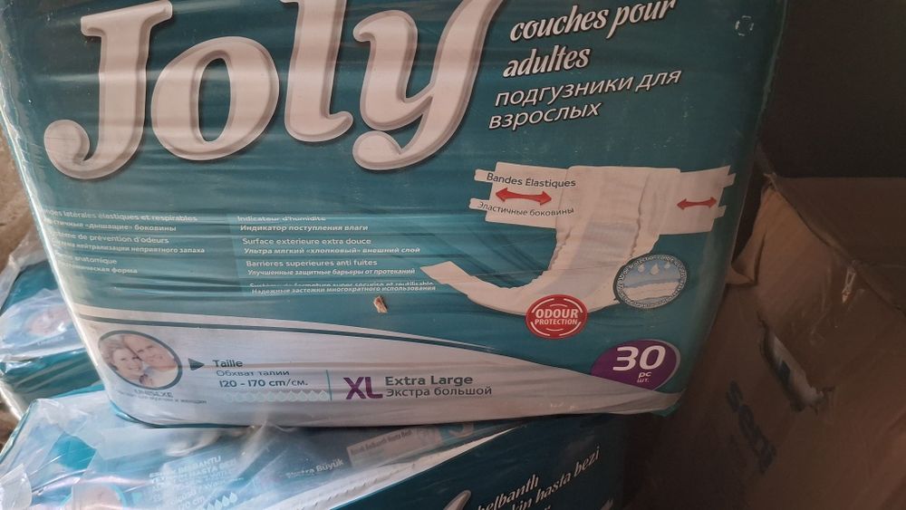 Продам памперсы для взрослый Жоли 4ка упаковке 30 штук