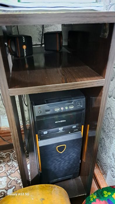 Office ni stol / Kompyuter stol