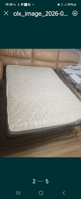 Продавам ъглов разтегателен диван с лежанка