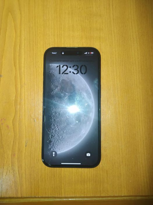 Продам Iphone 16