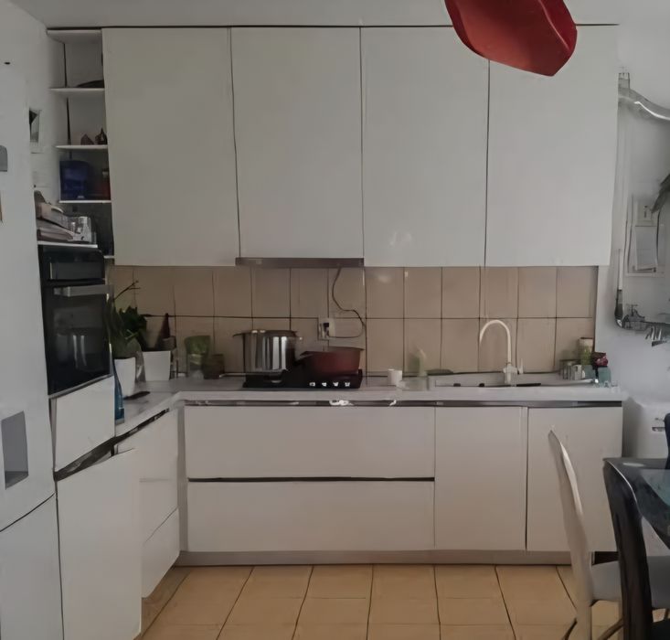 Mobilă bucătărie MDF alb lucios