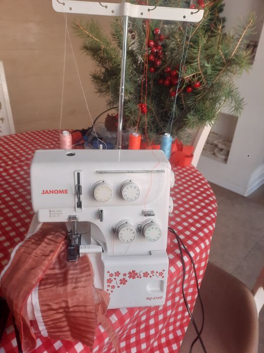 Закрутка janome б/у