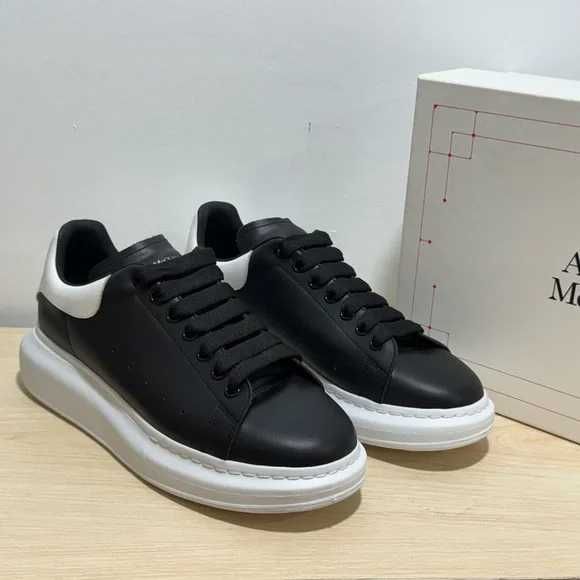 #DOAR 379,99# Alexander McQUEEN Sneakers Black White Editie Limitata