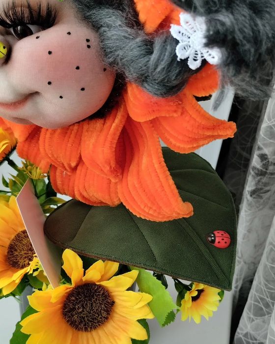 Куклы-цветы из капрона