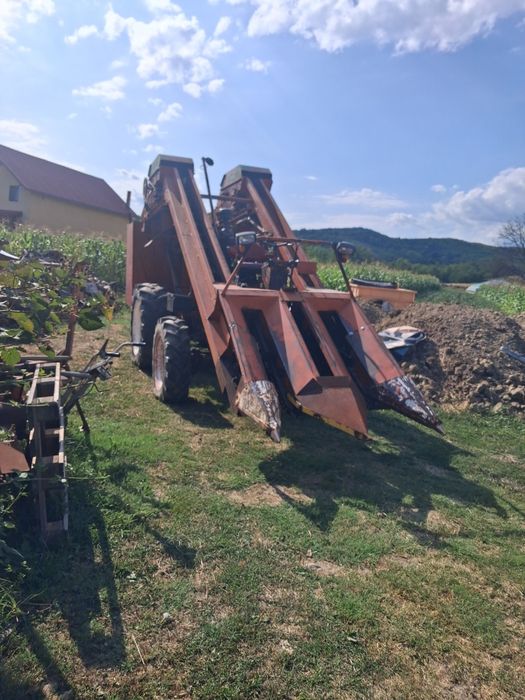Culegatoare de porumb cu 2 randuri