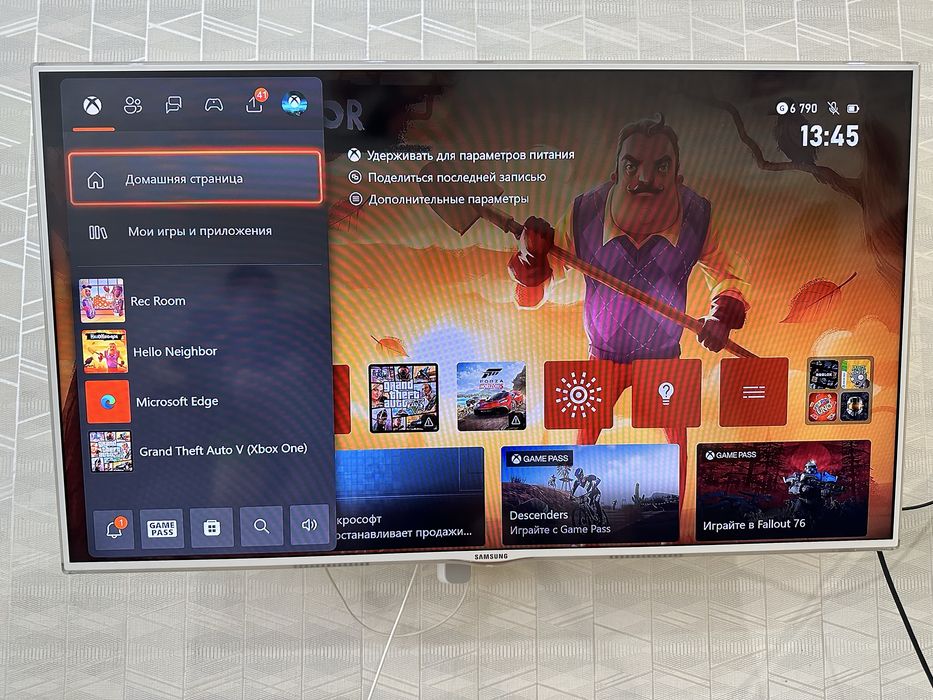 Продам X BOX ONE S