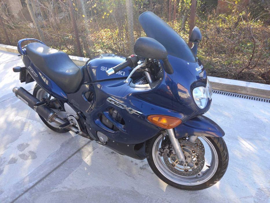 Suzuki gsx 750 f на части