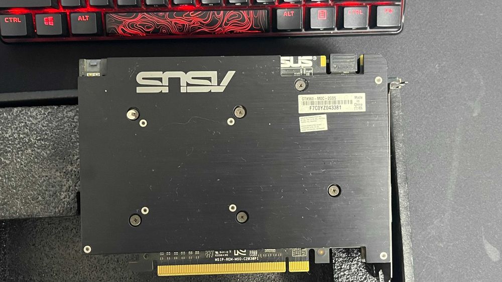 Продаю видеокарту GeForce GTX 960