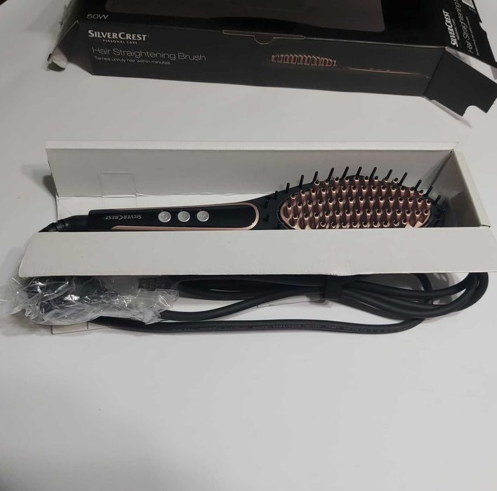 Perie îndreptat părul