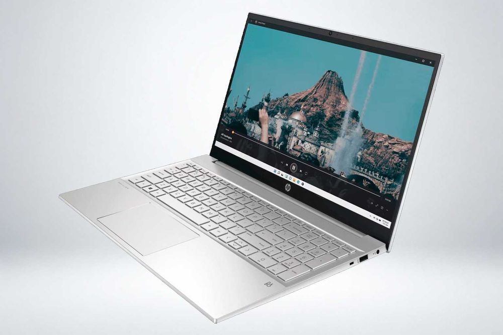 HP Pavilion 15 / Ryzen 5 / 16GB / 512GB SSD / FullHD IPS / Windows 11