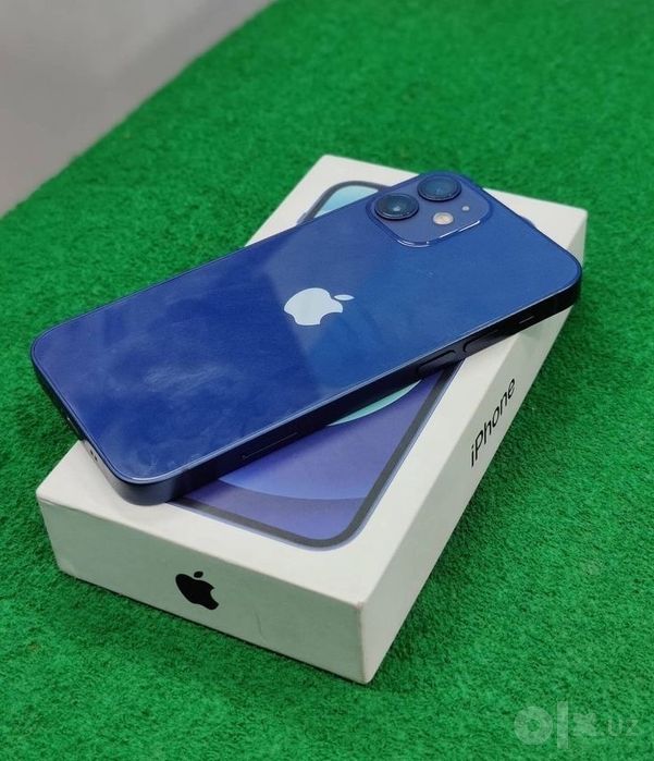 Обмен айфон 12 blue 64gb