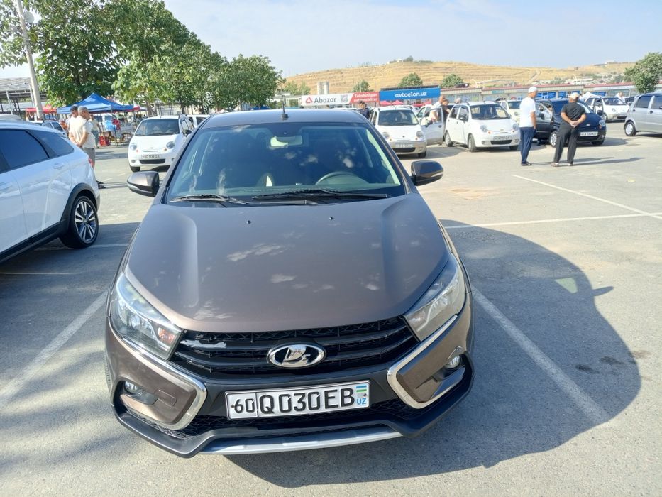 Lada vesta cross