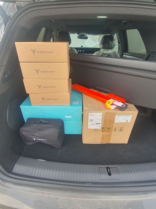 Voyah free. Apollo tech.Full. 4x4. Hybrid.