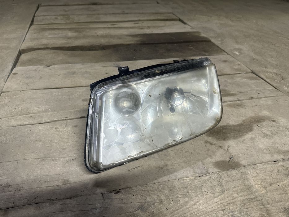 Фары VW Bora, Jetta