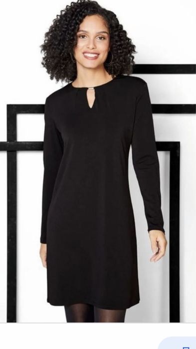 Стильное платье