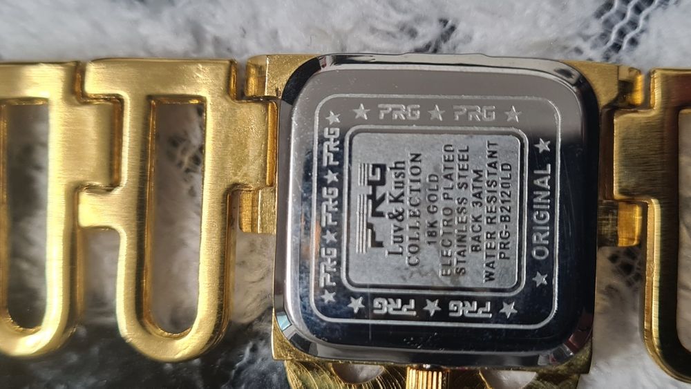 Дамски Luv&Kush часовник 18к злато.