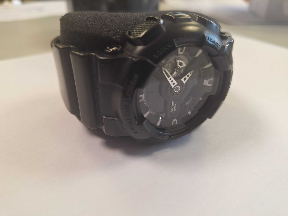 Часовник G-Shock GA-110