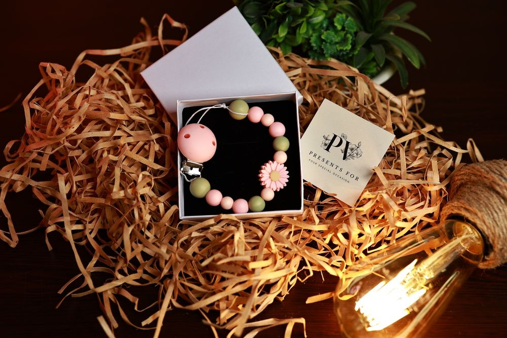 Бебешки клипсове за биберон