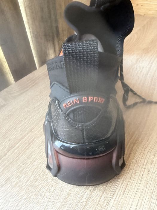 Plein sport обувки