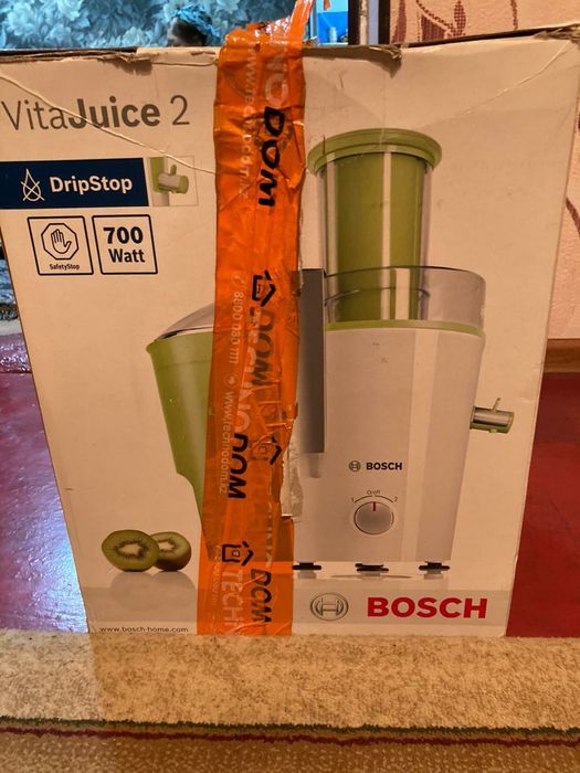 Продается соковыжималка  BOSCH новый.