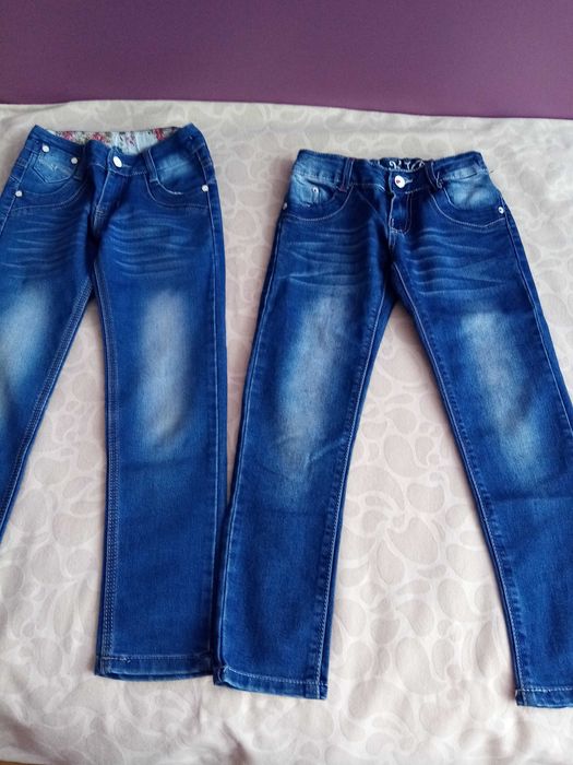 Детски дънки за момиче