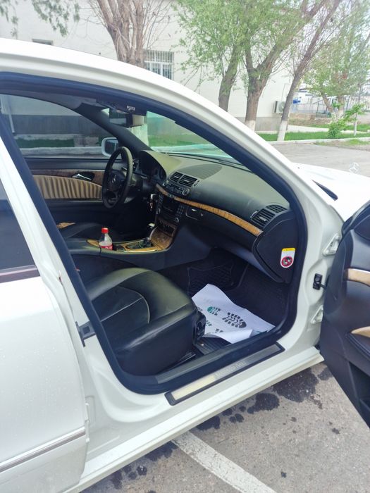 Mersedes w211 vikupga 18.000$ ga ustuga qushilmedi pull shu pulga