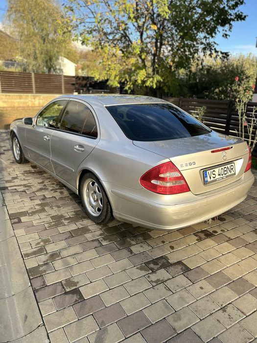 MERCEDES-BENZ E-Class 2005 — imagine 3