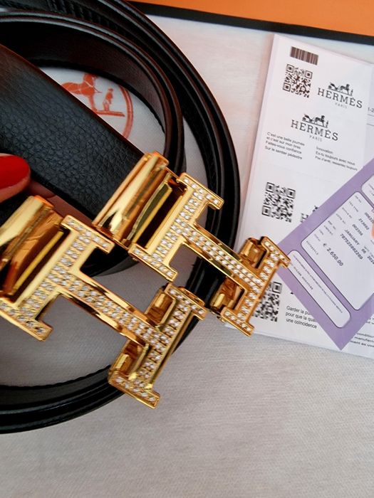 Curea reglabila piele, insertii strass, logo metalic auriu