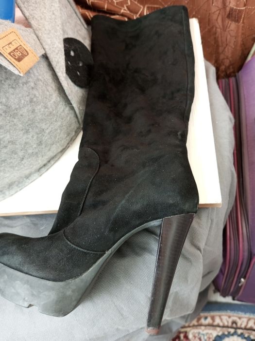 Продам женскую обувь