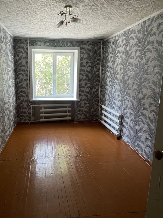 Продам общежитие 2 комнатное в центре
