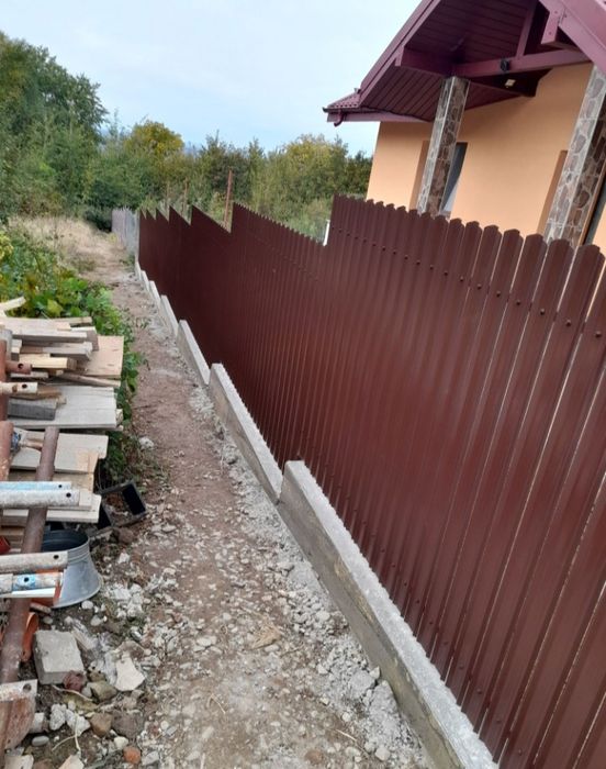Executam garduri și porți la comanda clientului