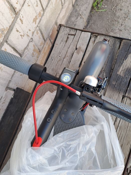 Продаю электро самокат.