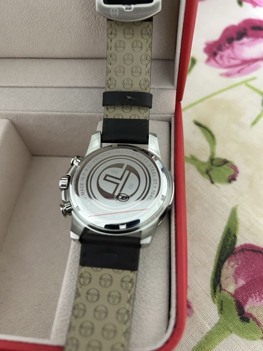 Продам часы Sergio Tacchini