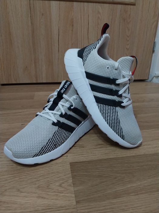 Adidasi originali Adidas Nr.42.