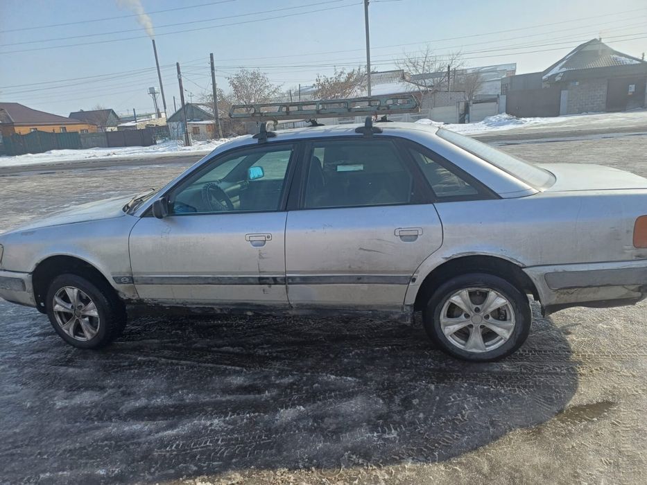 Продам Ауди 100.