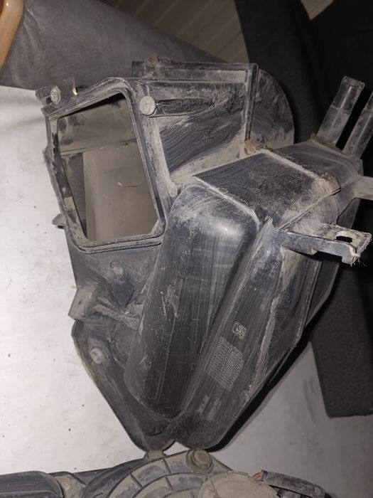 Продам печь, моторчик,корпус ваз 2110,2112